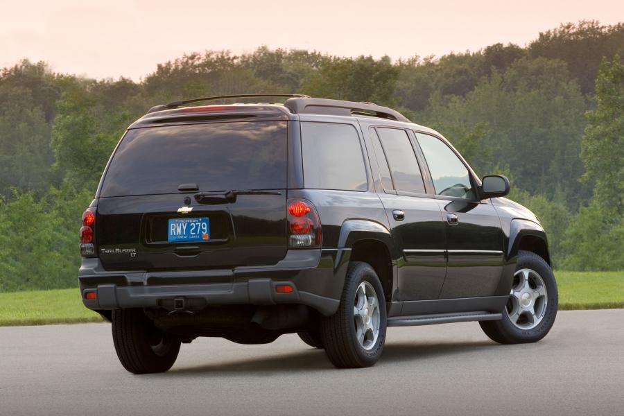  Chevrolet TrailBlazer EXT 2003 года  (фото 6 из 17)